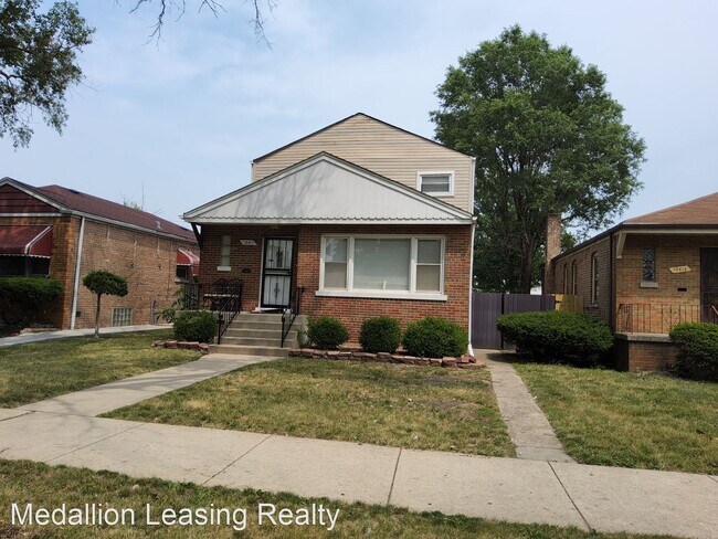 Foto del edificio - 4 br, 2 bath House - 12611 S Stewart Ave