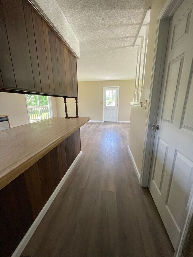 Foto del edificio - 3 Bedroom house FOR RENT in Bowling Green, MO
