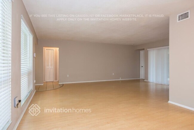 Building Photo - 9020 SW 55th Ct