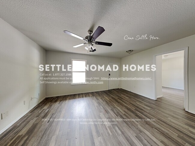 Foto del edificio - 3809 Spence St, Dallas