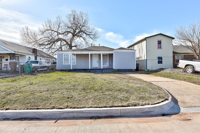 Photo - 1426 NE 24th St House