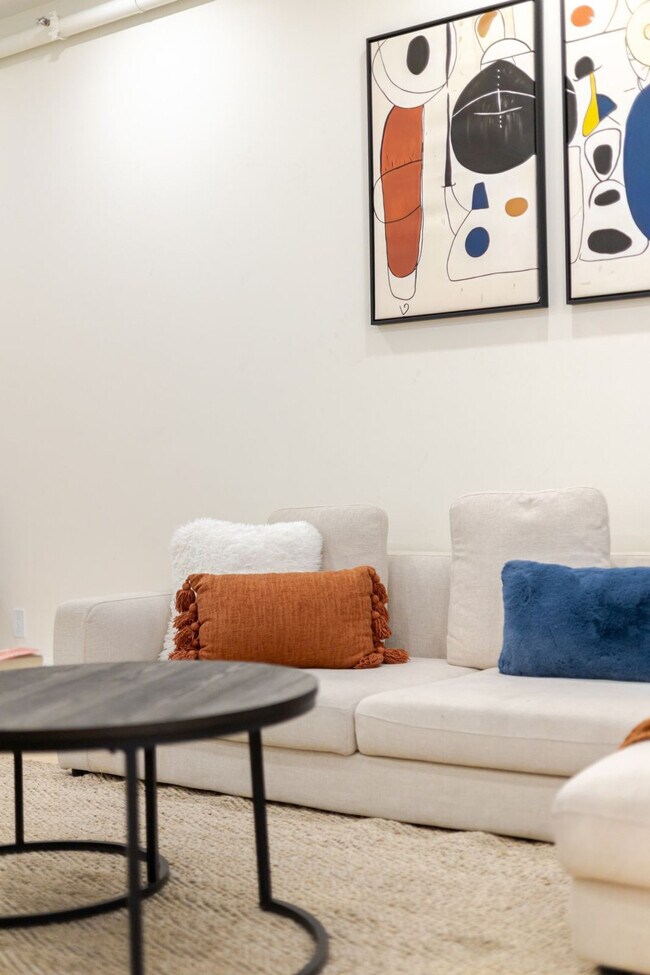 Photo du bâtiment - 3686 Boulevard Saint-Laurent-SI ID1602108P