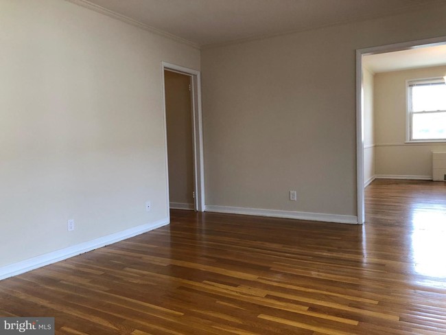 Building Photo - 4611 Park Heights Ave