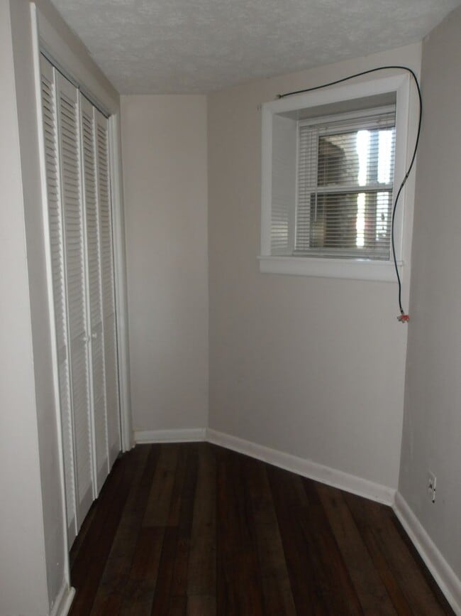 Building Photo - PMR-9-1829 S. 3rd St