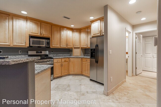 Foto del edificio - 3 br, 2.5 bath House - 17200 SE 26th Dr Un...