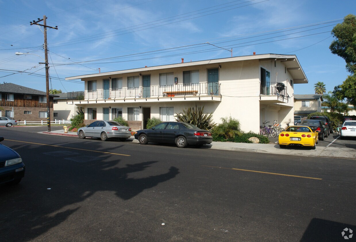 Building Photo - 6599 Sabado Tarde Rd