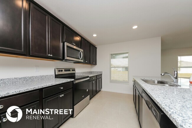 Foto del edificio - 1350 Brenway Dr