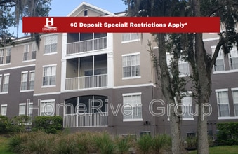 Building Photo - 9304 Crescent Loop Cir