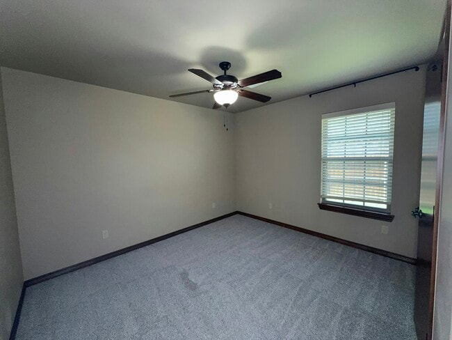 Building Photo - 18209 Bridlington Dr