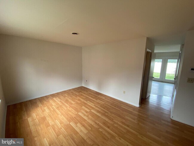 Foto del edificio - 5166 Heritage Dr