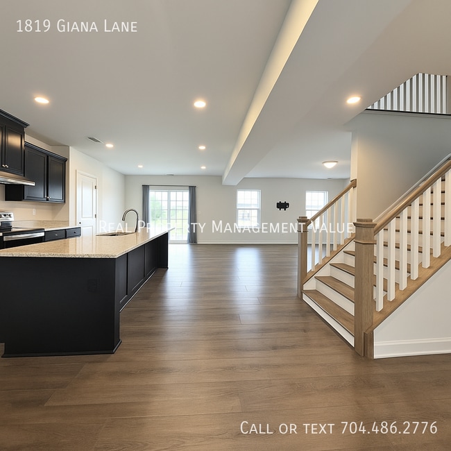 Foto del edificio - 1819 Giana Ln