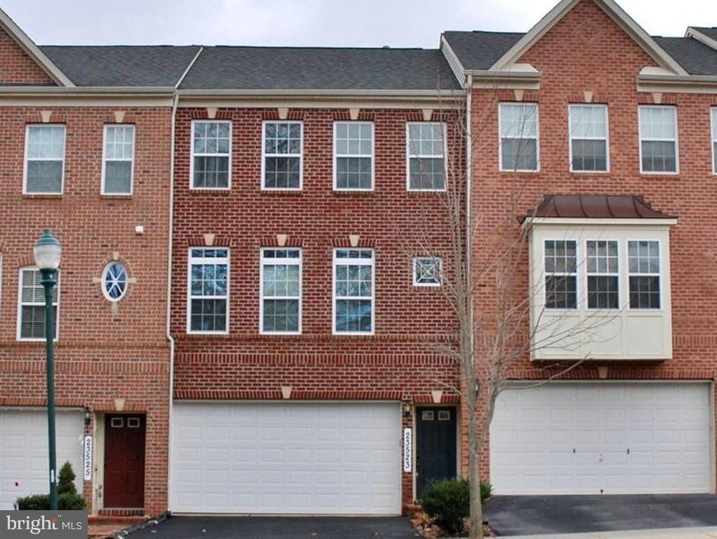 Primary Photo - 23523 Forest Haven Way