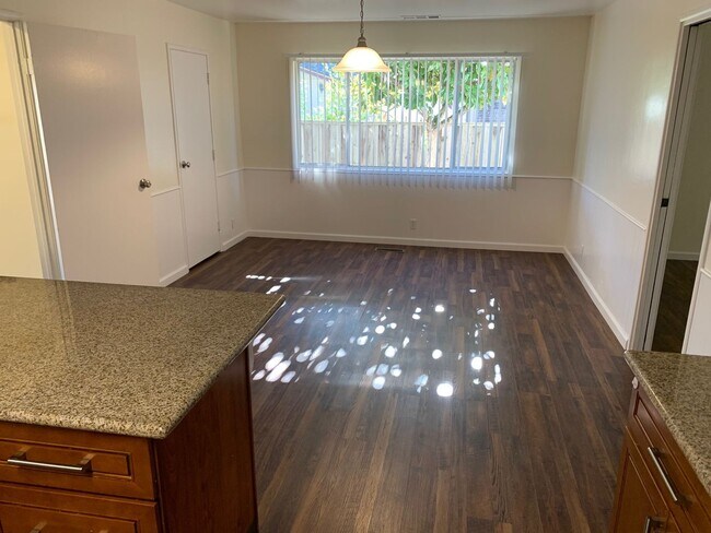 Foto del edificio - Nice Home in Fantastic Moraga Neighborhood!