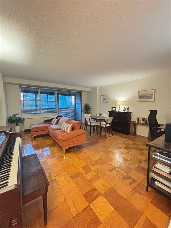 Foto del edificio - 2 Hawthorne Pl