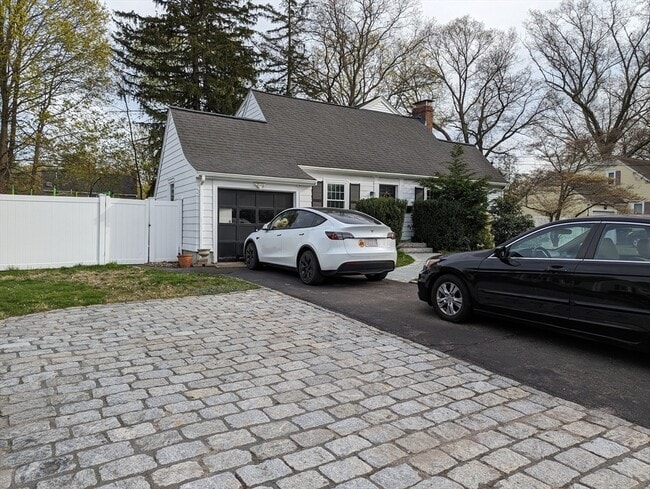 Foto del edificio - 58 Hartford St