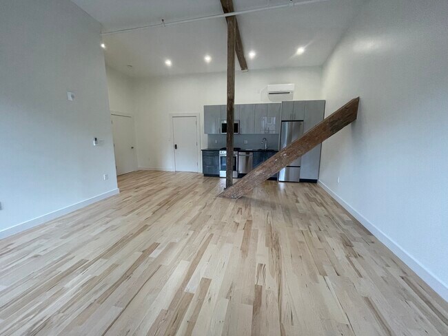 Foto del edificio - 703 Massachusetts Ave