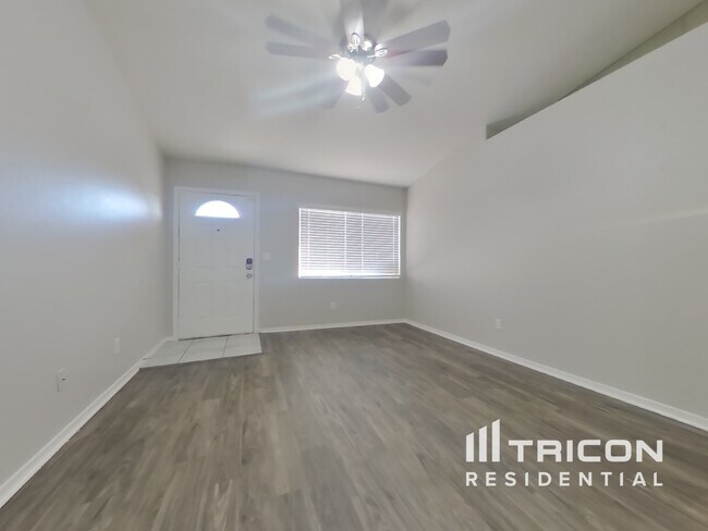 Foto del edificio - 9343 W Mission Ln