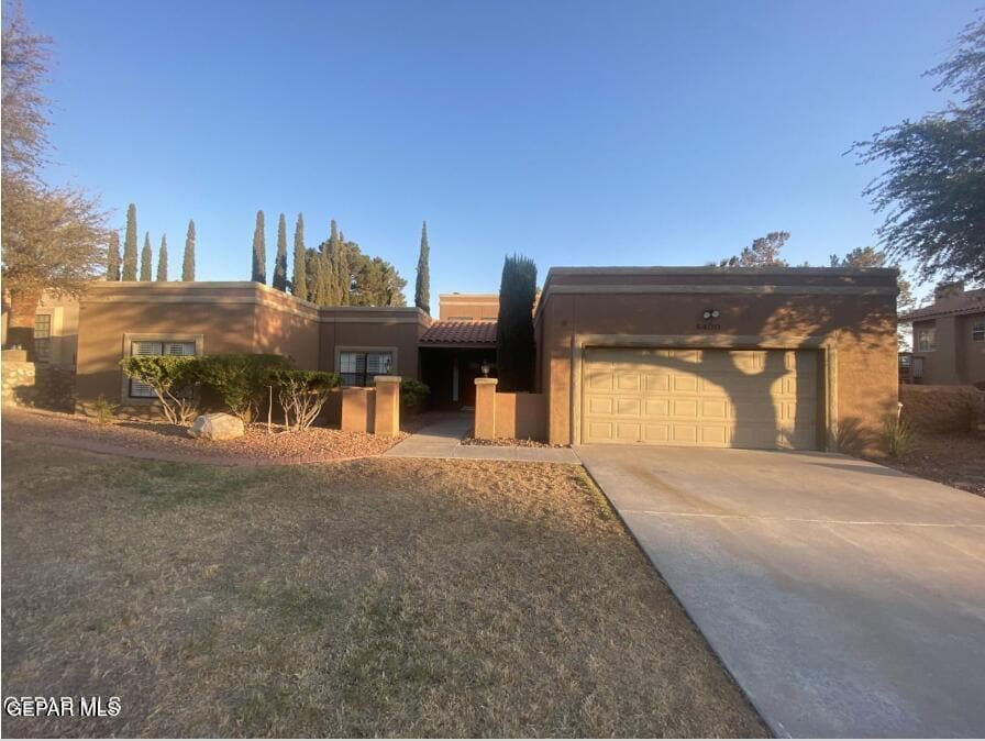 Primary Photo - 6400 Via Aventura Dr