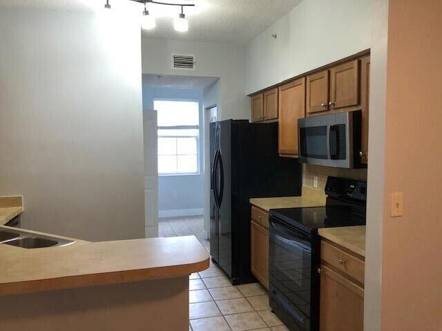 Photo - 9849 Baywinds Blvd Apartment