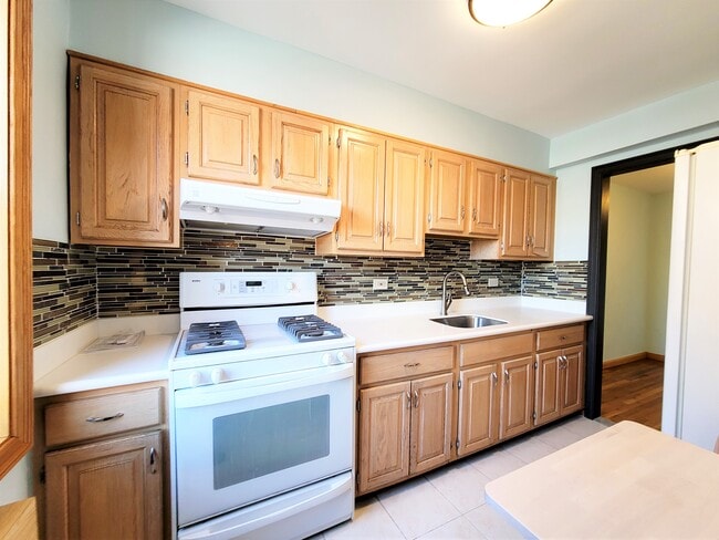 Building Photo - 2900 Ocean Ave