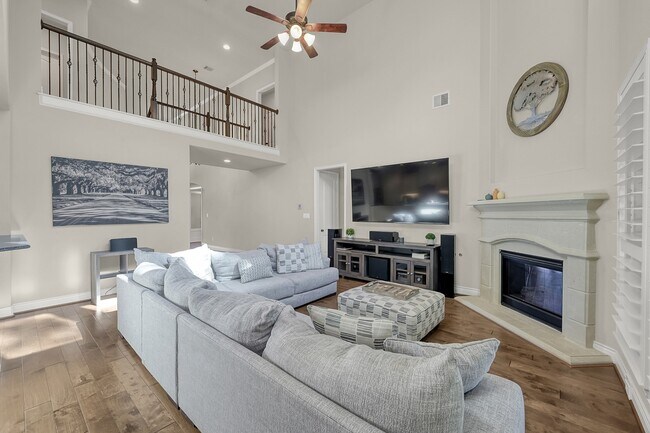 Building Photo - 4047 Steep Woods Dr