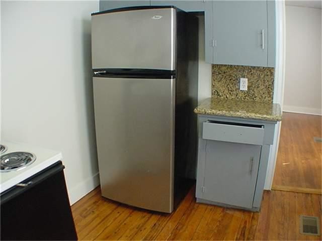 Building Photo - 422 Lovett Blvd