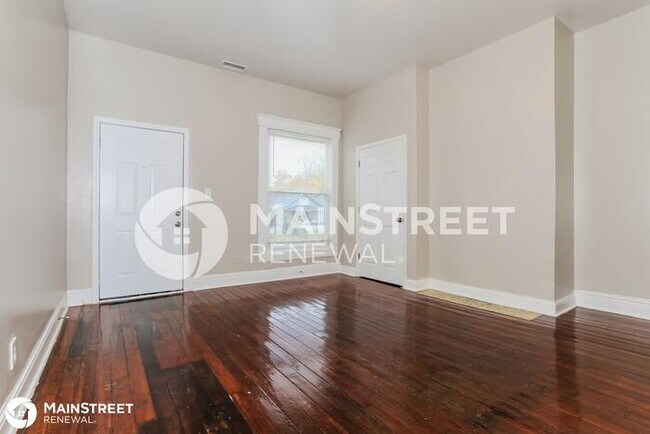 Building Photo - 2621 W Kentucky St, Louisville, KY 40211