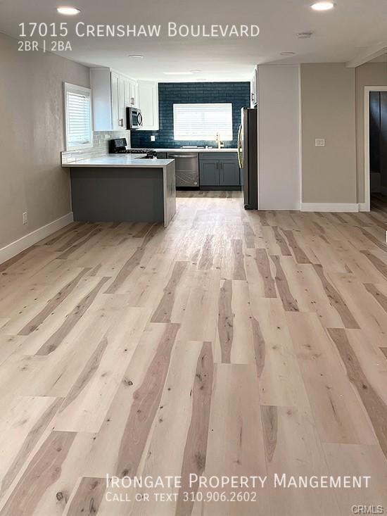 Building Photo - Newly renovated modern duplex - North Torr...