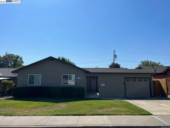 Foto del edificio - 7390 Kimball Ave