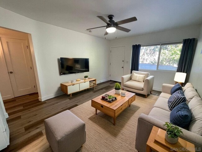 Foto del edificio - 2252 Garnet Ave