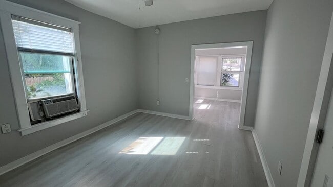 Building Photo - 311 N Federal Hwy