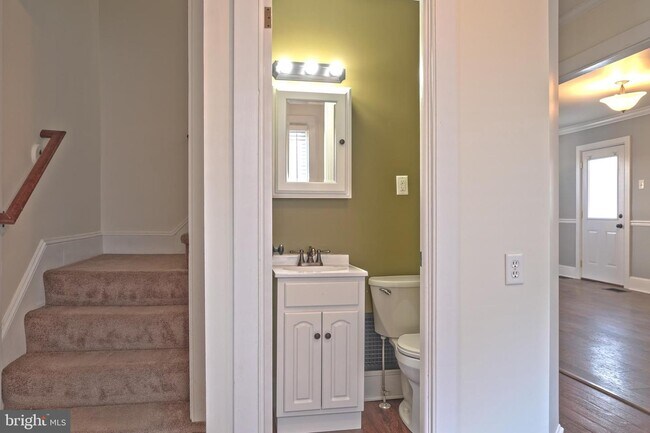 Building Photo - 122 N Ronks Rd