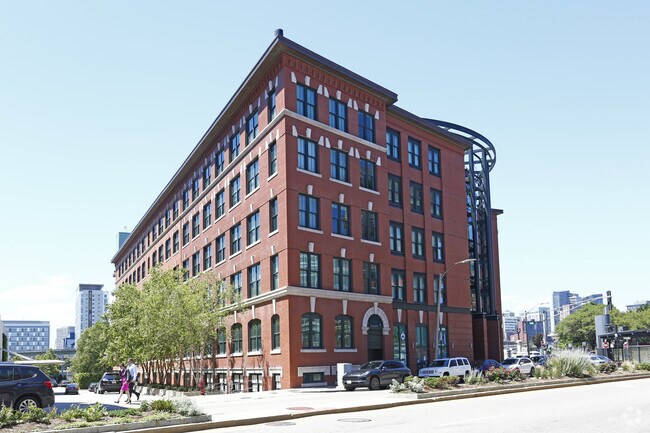 Foto del edificio - Court Square Press Bldg