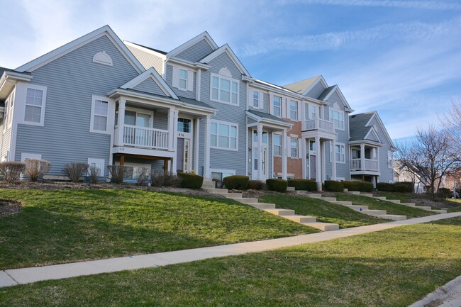 Building Photo - 874 Emerald Dr