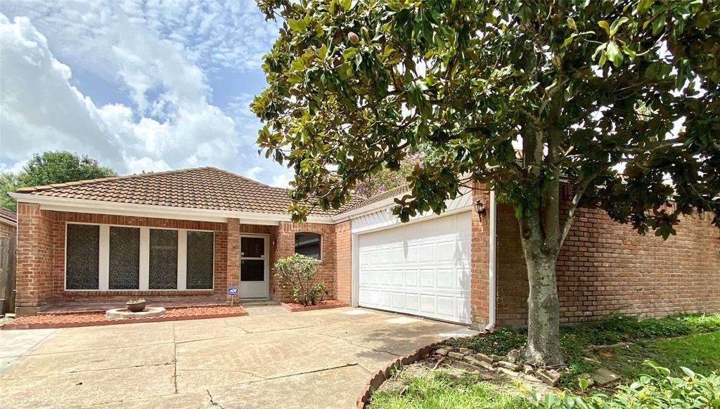 Primary Photo - 12815 Ashford Chase Dr