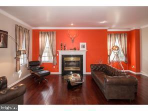 Building Photo - 12 Revere Ct