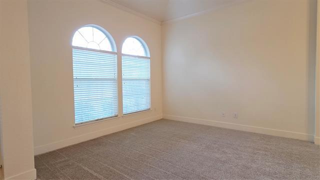 Foto del edificio - 1304 Hillcrest Dr