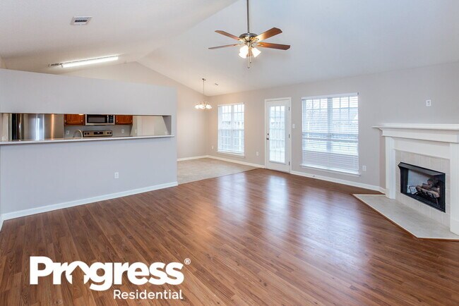 Building Photo - 1720 Cherry Creek Dr