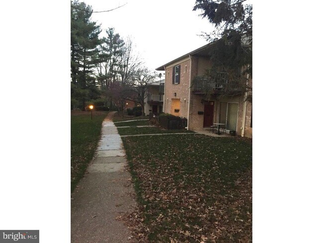 Foto del edificio - 279 Old Forge Crossing