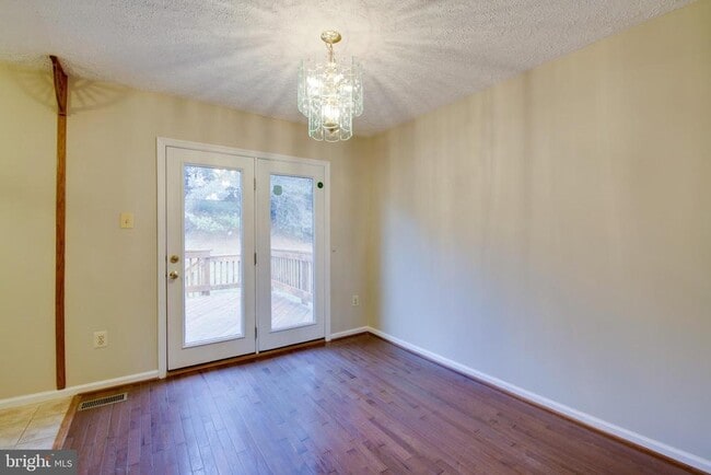 Building Photo - 354 Kendig Dr