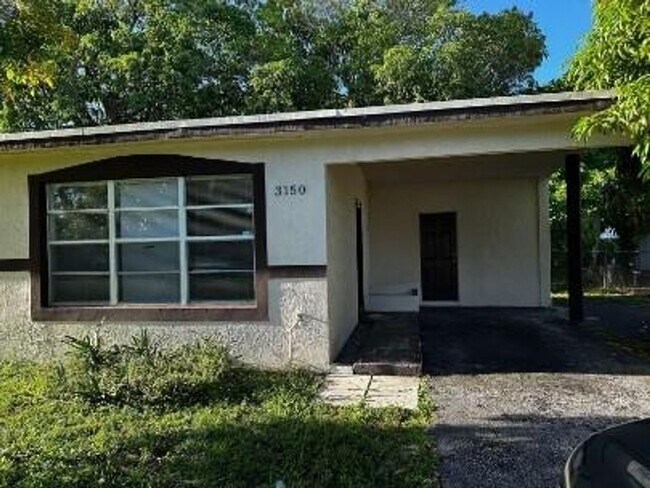 Foto del edificio - 3150 NW 3rd St