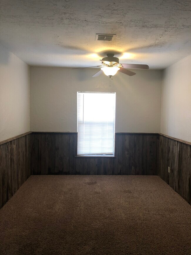 Foto del edificio - 106 Oak St