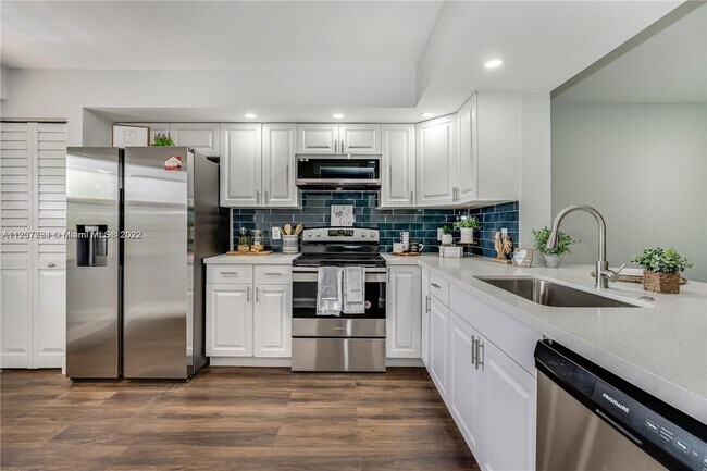 Building Photo - 1401 SW 128th Terrace