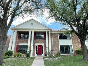 Building Photo - 1412 Sheffield Ct