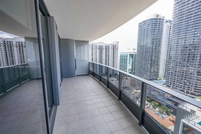 Foto del edificio - 1000 Brickell Plaza