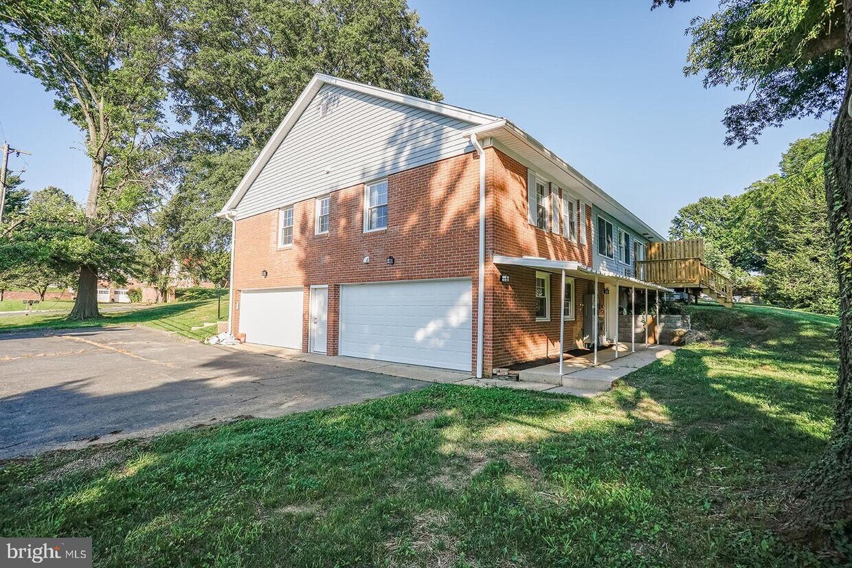 316 Farm Rd Unit B, Aberdeen, MD 21001 Room for Rent in Aberdeen, MD