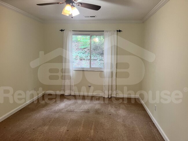 Building Photo - 1470 Pine Row Ct