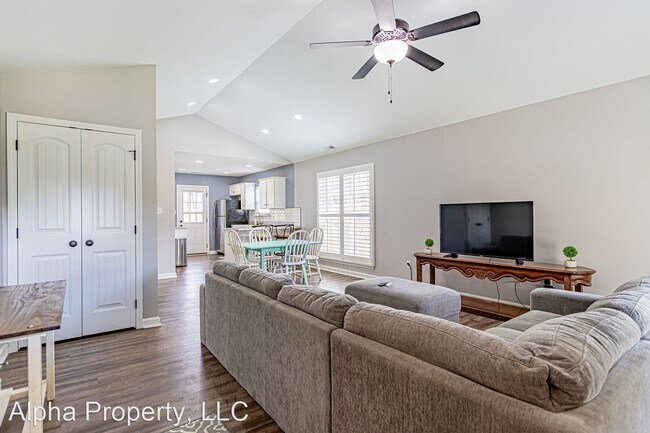 Foto del edificio - 3 br, 2 bath House - 236 Mabry St