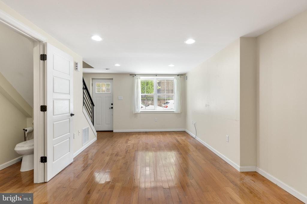 Primary Photo - 4668 Umbria St