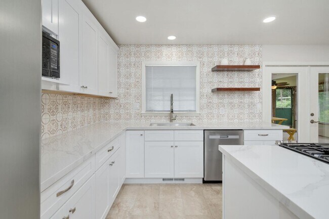 Foto del edificio - Beautiful Brick Ranch Home in Franklin